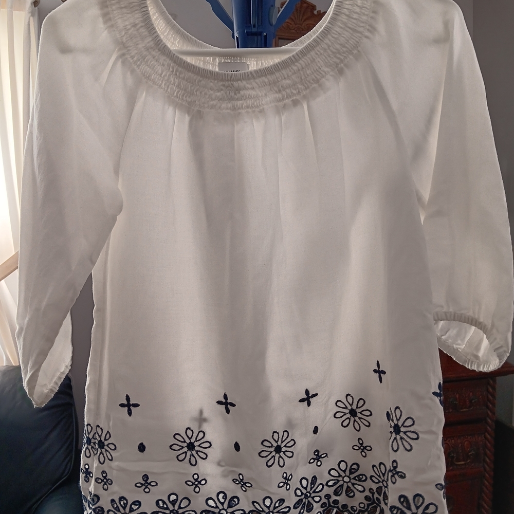 Elegant White and Black Floral Women's Top